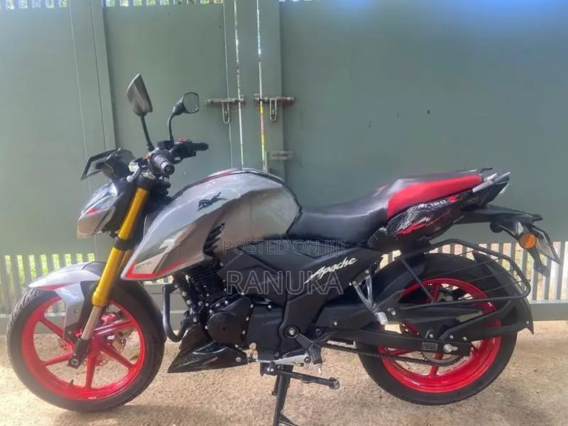 TVS Apache RTR 160 2026