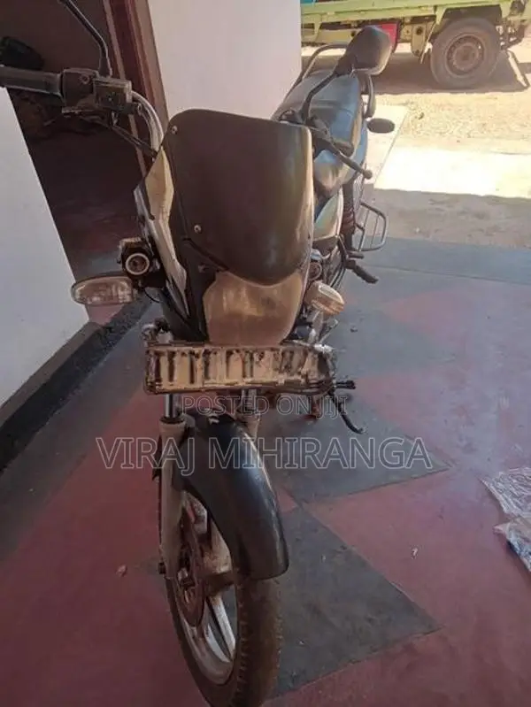 Bajaj Platina 100 2006