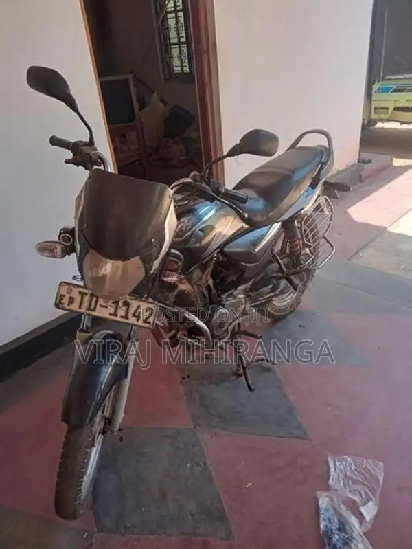 Bajaj Platina 100 2006