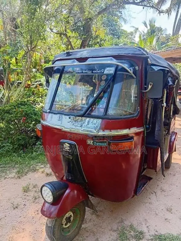 Bajaj RE 2005