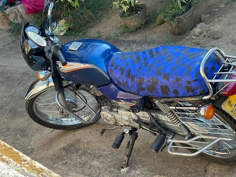 Bajaj Boxer 2006