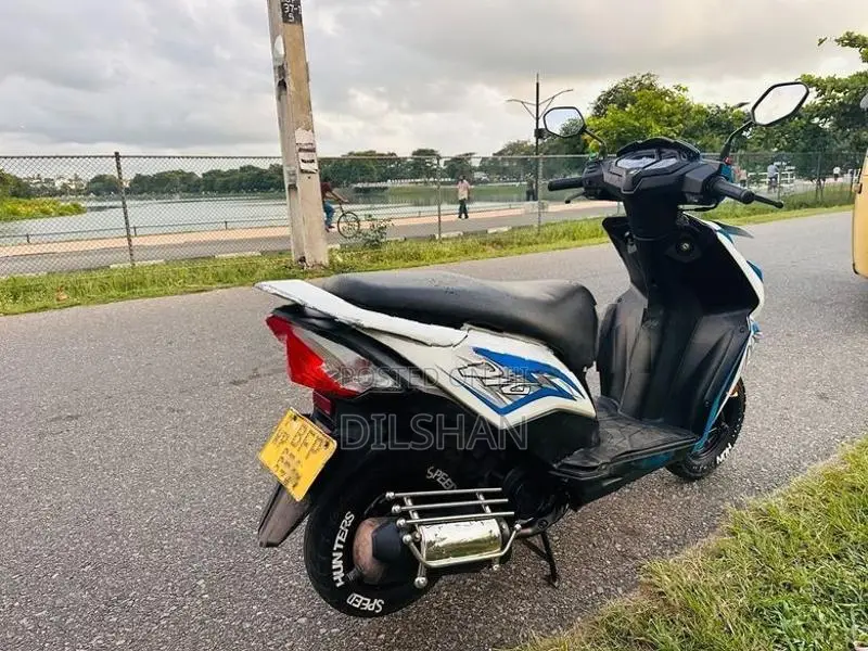 Honda Dio 2017