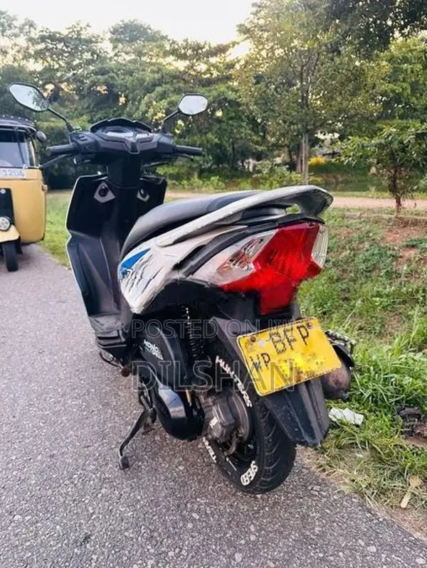 Honda Dio 2017
