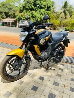 Yamaha FZ S V 1 2013
