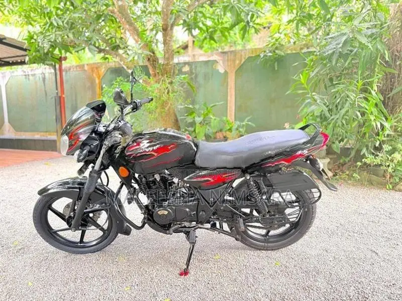 Bajaj Discover 2010