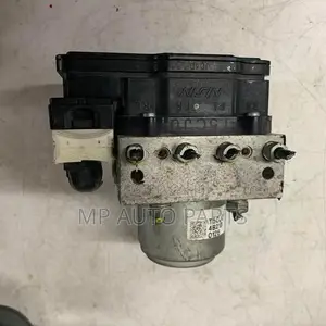 Honda Fit GP5 ABS Unit