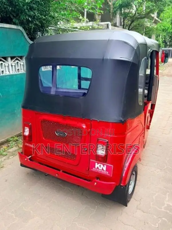 Bajaj RE 2026