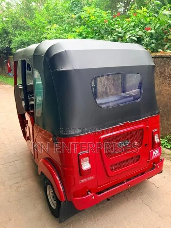 Bajaj RE 2026
