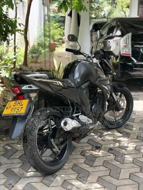 Yamaha FZ 2019