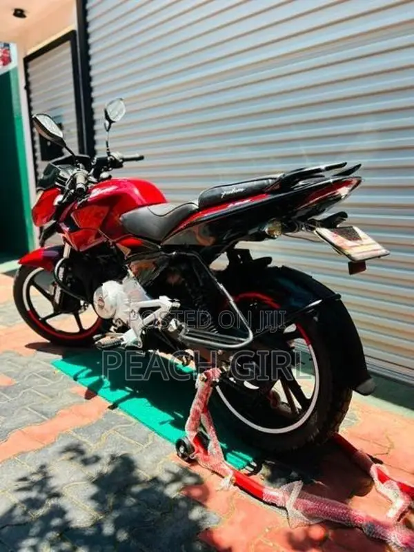 Bajaj Pulsar 135 2016