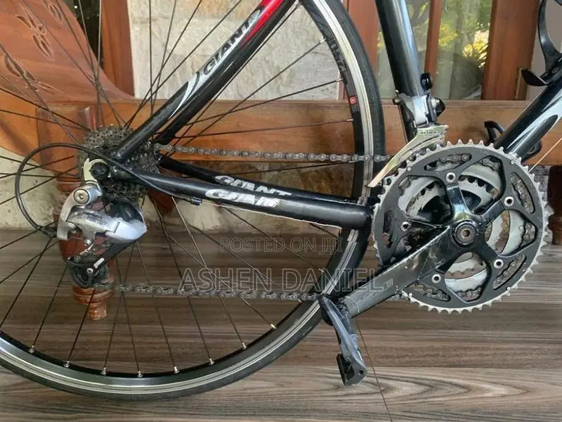 Giant SCR 3.0 Road Bike — Shimano Sora