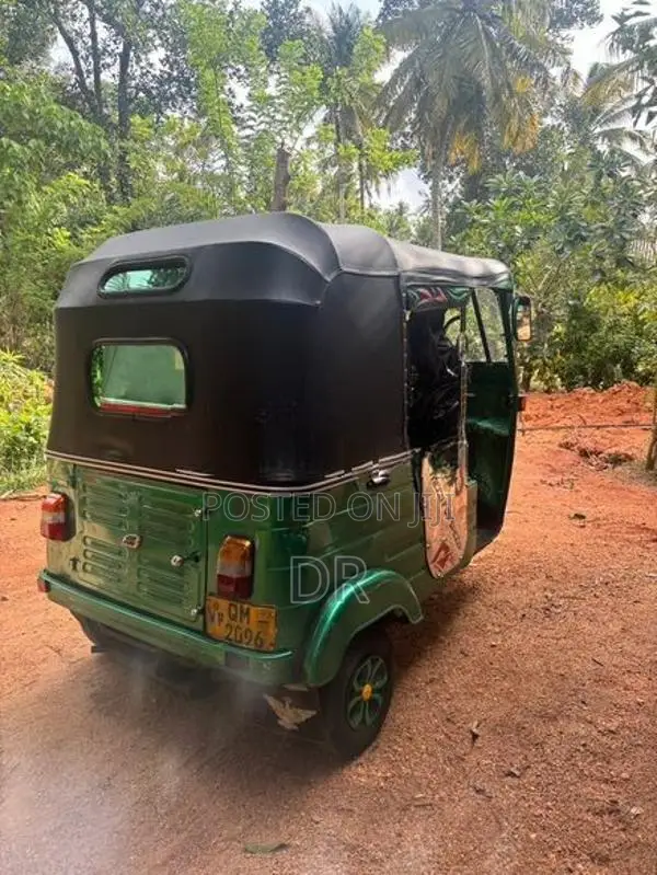 Bajaj 4s 2007