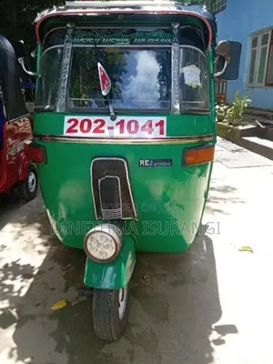 Bajaj RE 1995