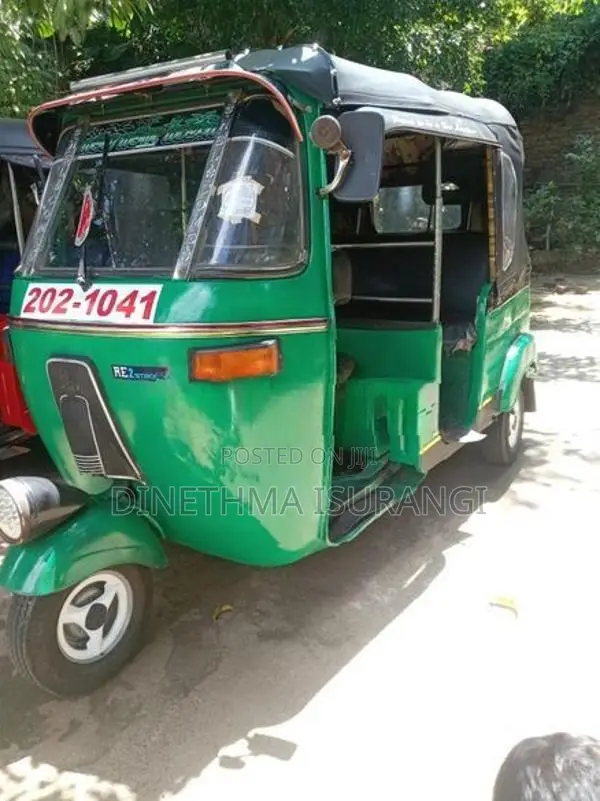 Bajaj RE 1995