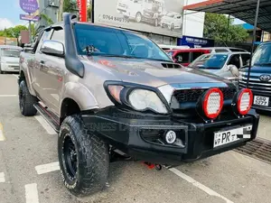 Toyota Hilux vigo G GradeSMARTCAB 2010