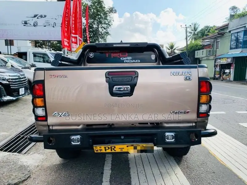 Toyota Hilux vigo G GradeSMARTCAB 2010