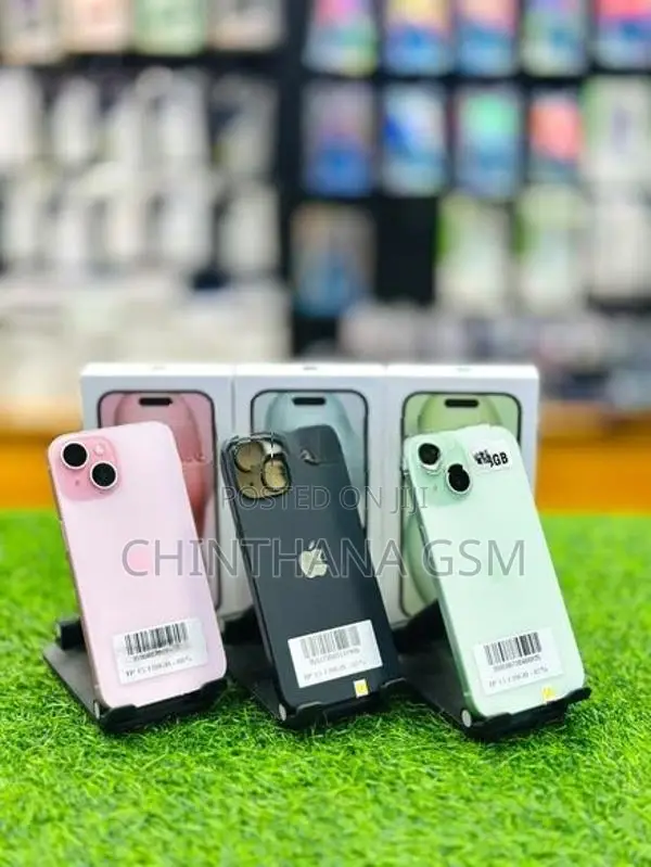 Apple iPhone 15 128GB (Used)