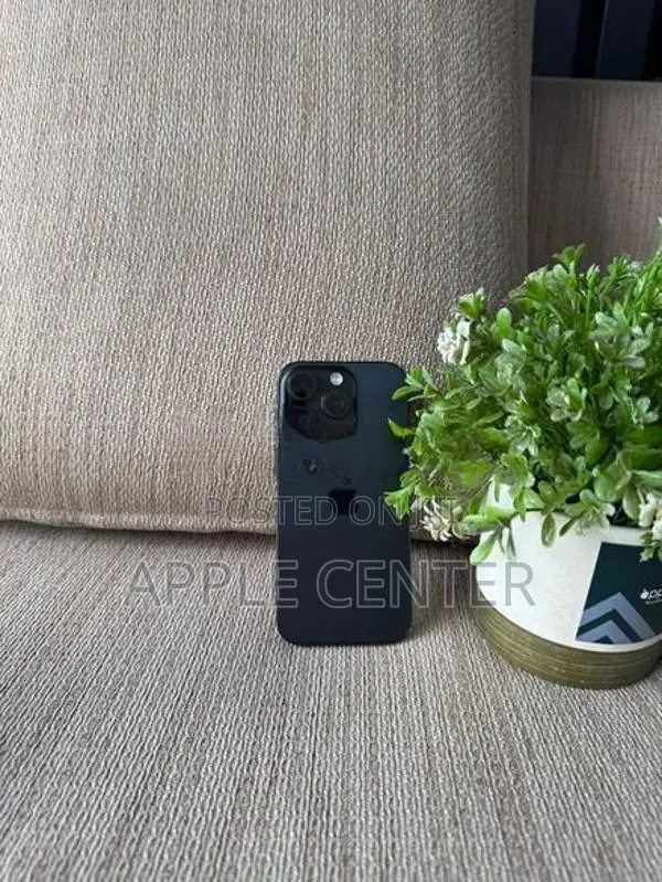 Apple iPhone 16 Pro (Used)