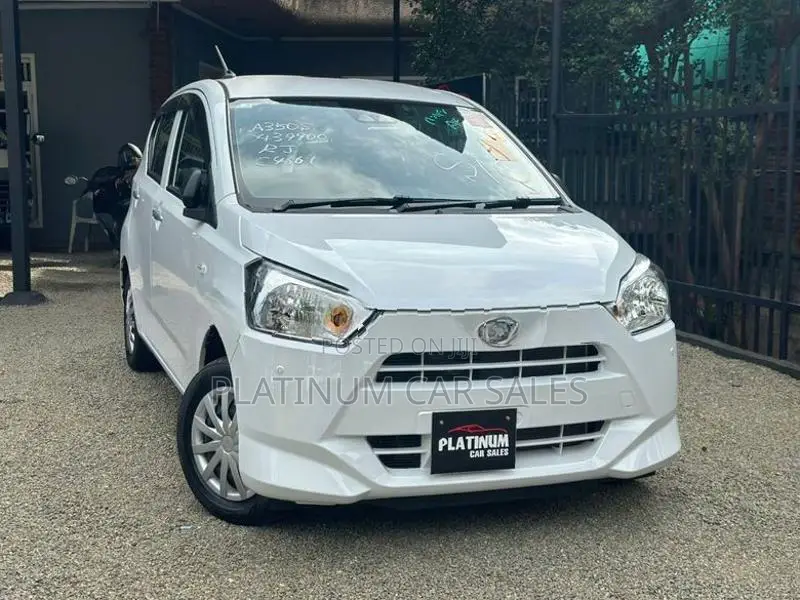 Daihatsu Mira ES L 2025