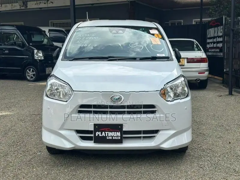 Daihatsu Mira ES L 2025