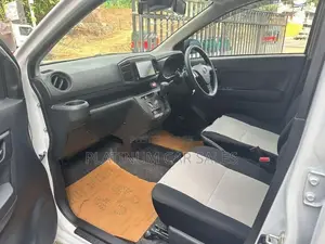 Daihatsu Mira ES L 2025