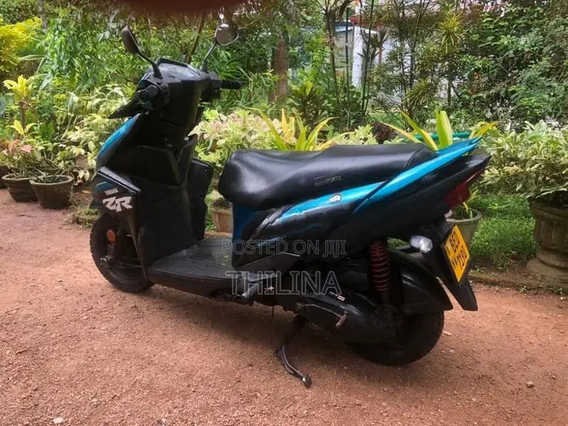Yamaha RayZR 2016