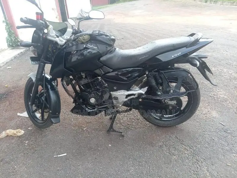 Bajaj Pulsar 150 2011