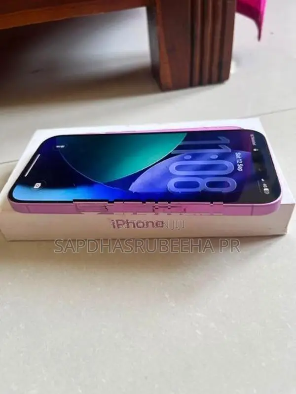 Apple iPhone 16 (Used)