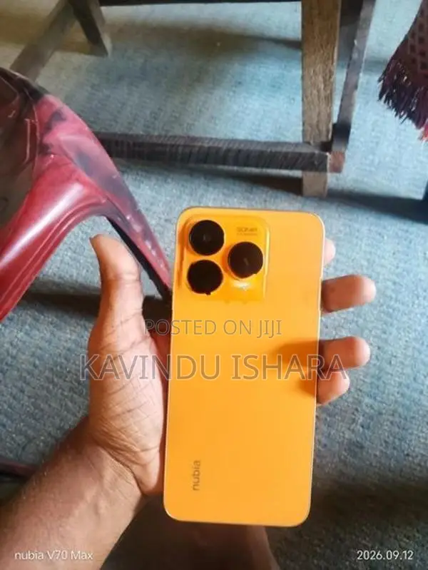 ZTE nubia V70 Design (Used)