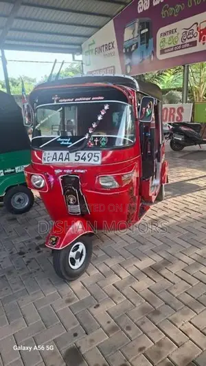 Bajaj RE 4Stroke 2012