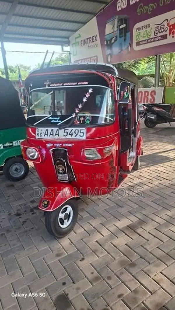 Bajaj RE 4Stroke 2012