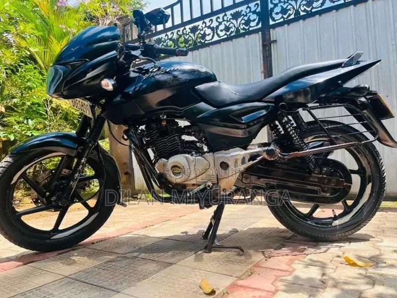 Bajaj Pulsar 150 2014