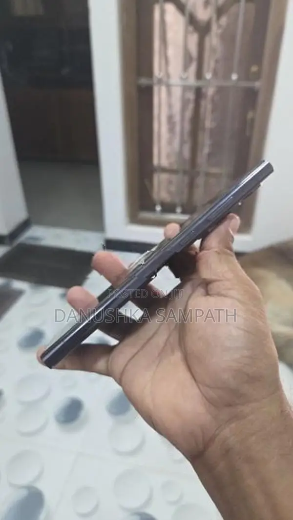 Samsung Galaxy S23 Ultra (Used)