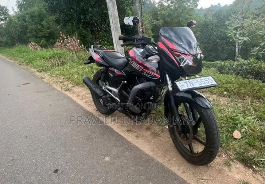 Bajaj Pulsar 180 2007