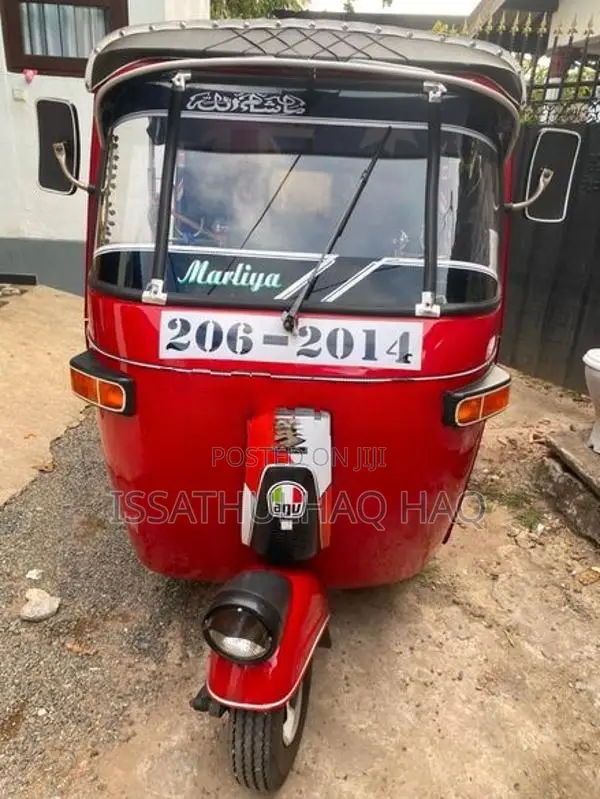 Bajaj RE 1999