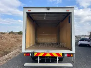 Isuzu Elf Alluminium Full Body 2019