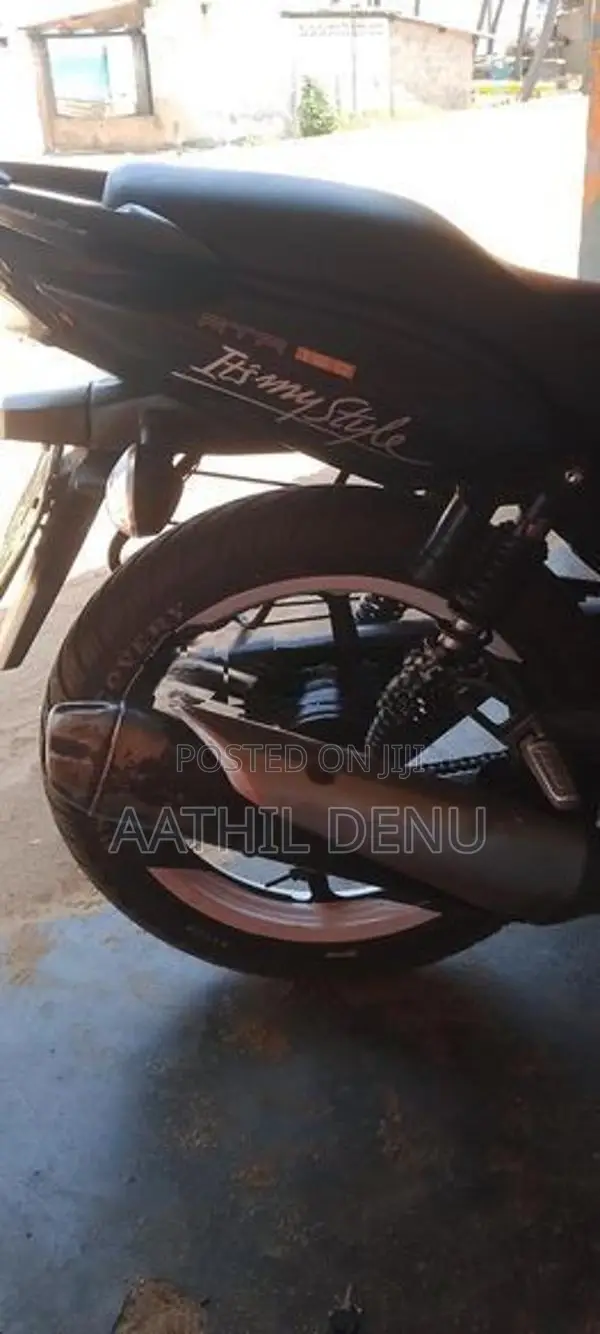 TVS Apache 2010