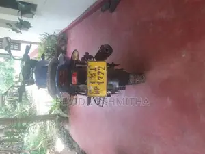 Bajaj Discover 2015