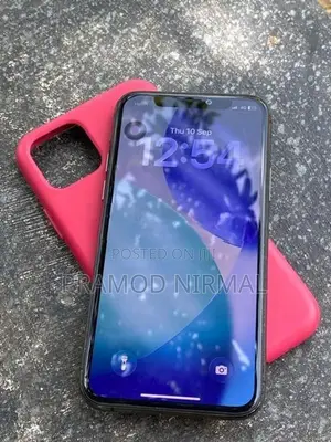 Apple iPhone 11 Pro (Used)