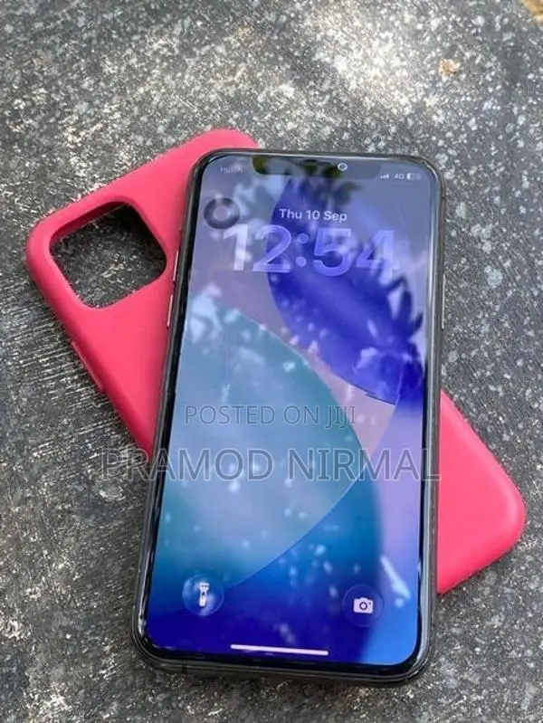 Apple iPhone 11 Pro (Used)