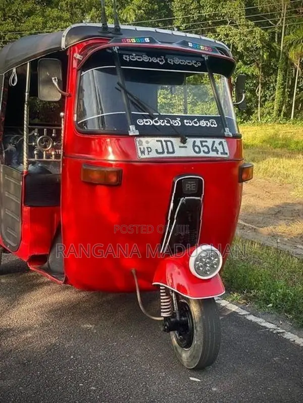 Bajaj RE 2004