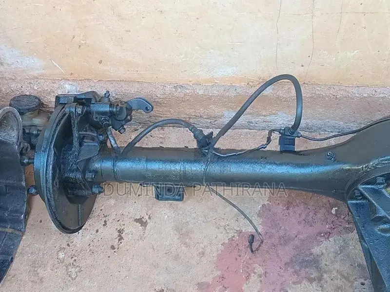 Isuzu Trooper Ubs 55 Engine Part