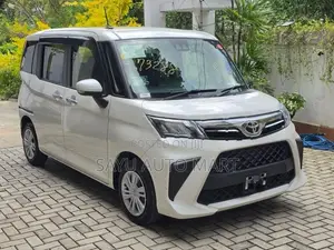 Toyota Roomy G GRADE 2024