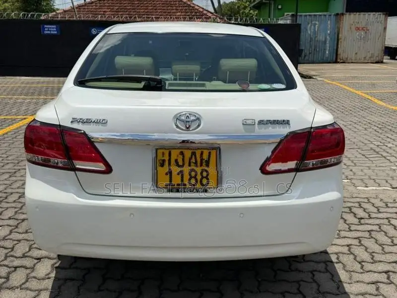 Toyota Premio G Superior 2016