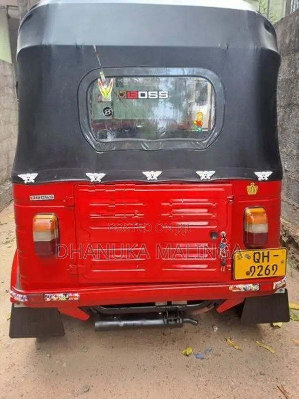 Bajaj RE 2006