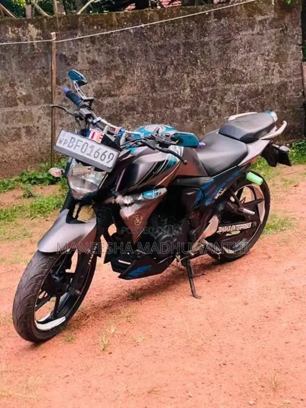 Yamaha FZ S 2017