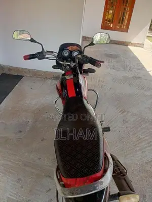 Bajaj Platina 100 2010