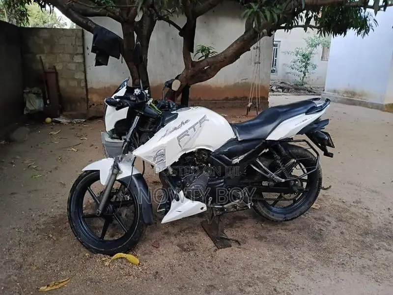 TVS Apache RTR 2010