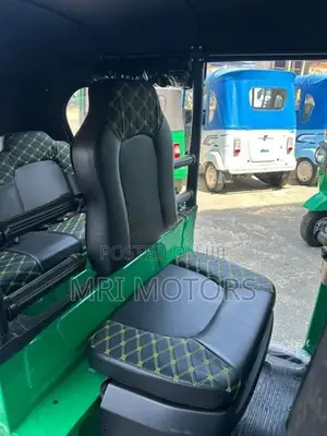 Bajaj RE 2026
