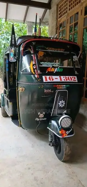Bajaj RE 1988